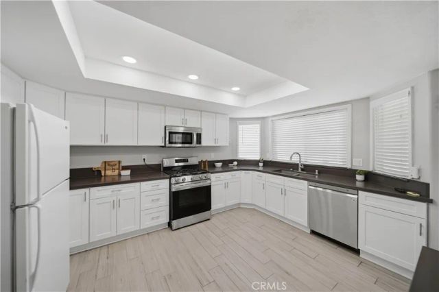 18405 Owatonna, Apple Valley, CA 92307