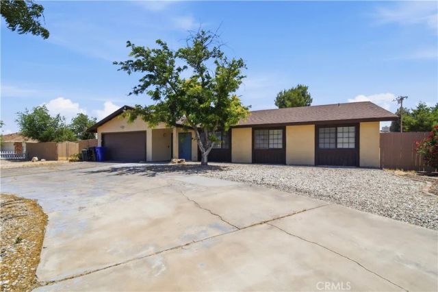 18405 Owatonna, Apple Valley, CA 92307