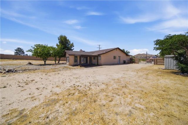 18405 Owatonna, Apple Valley, CA 92307
