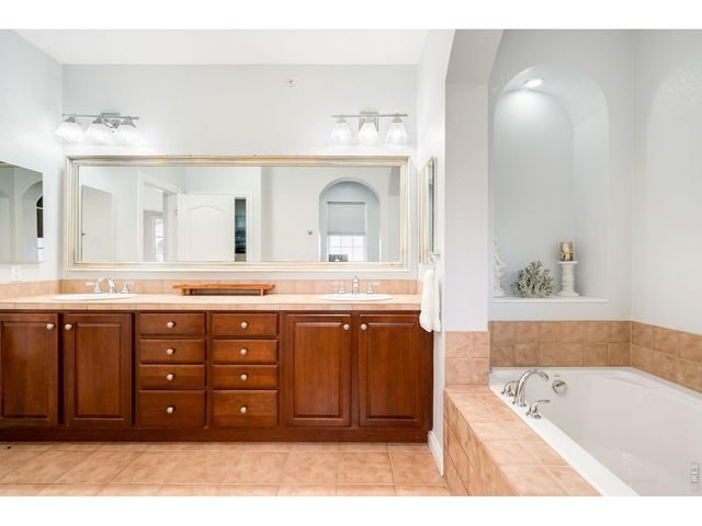9135 E 29th Pl, Denver, CO 80238