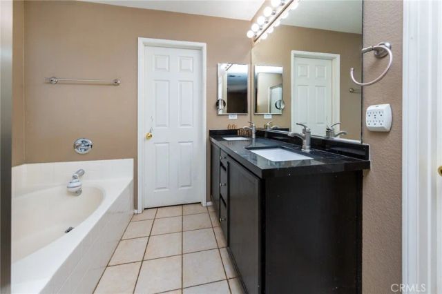 28327 Gibraltar Lane, Castaic, CA 91384