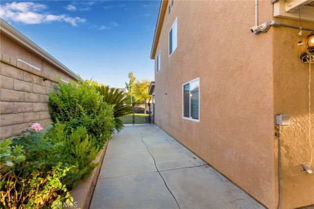 28327 Gibraltar Lane, Castaic, CA 91384