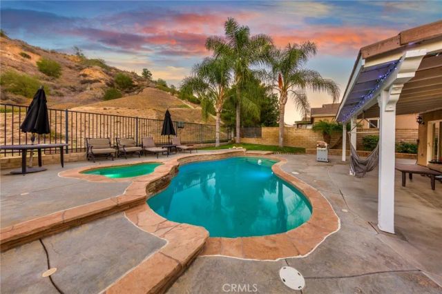 28327 Gibraltar Lane, Castaic, CA 91384