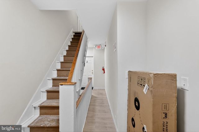 1229 S 6TH ST, Philadelphia, PA 19147