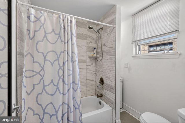 1229 S 6TH ST, Philadelphia, PA 19147