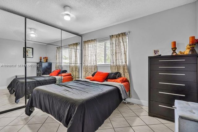 19821 Eagle Nest Rd, Cutler Bay, FL 33157