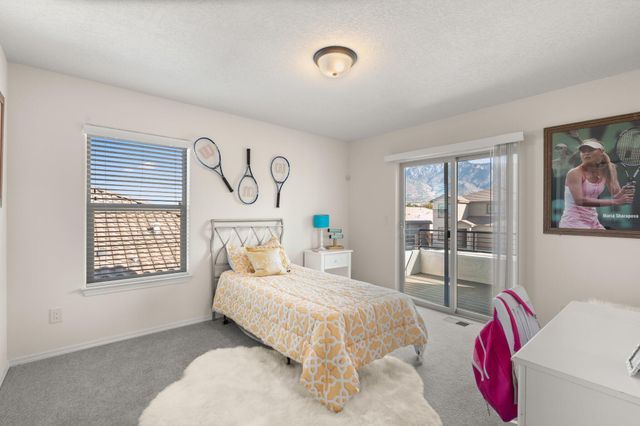9719 Blue Dove Place NE, Albuquerque, NM 87122