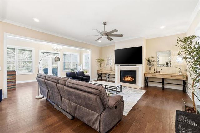 4942 Glencree Court SW, Powder Springs, GA 30127