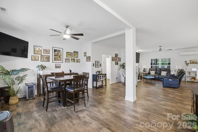 314 Potters Landing, Denton, NC 27239