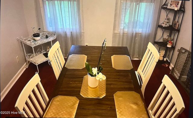 423 Edgewood Circle, Whiteville, NC 28472