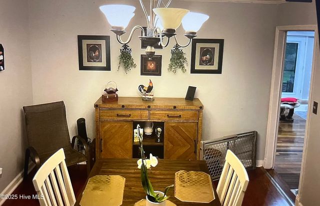 423 Edgewood Circle, Whiteville, NC 28472