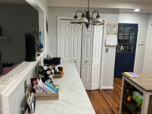 423 Edgewood Circle, Whiteville, NC 28472