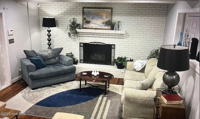 423 Edgewood Circle, Whiteville, NC 28472