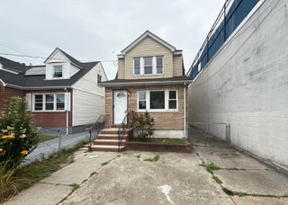 116-45 195th Street, Saint Albans, NY 11412