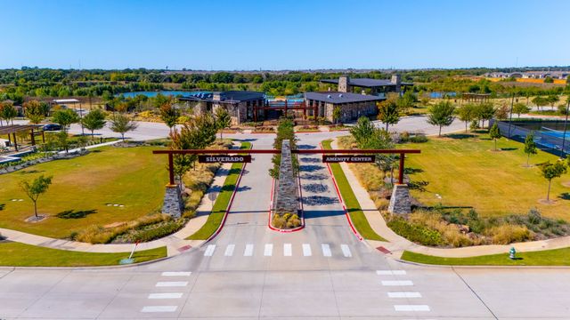 9813 Quail Pointe Road, Aubrey, TX 76227
