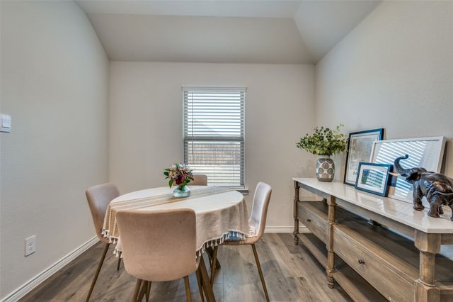 9813 Quail Pointe Road, Aubrey, TX 76227