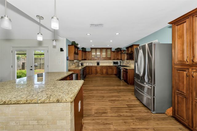 2205 Cecilia Court, Irving, TX 75060