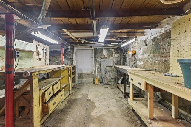 1 Milano Hill, Barre Town, VT 05678