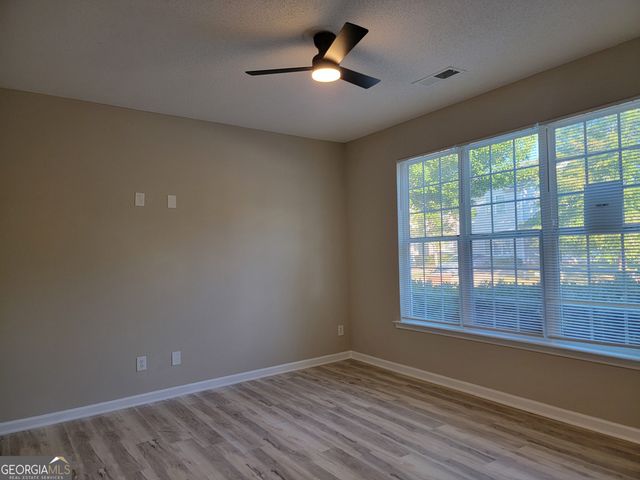 2264 Nicole Drive, Hampton, GA 30228