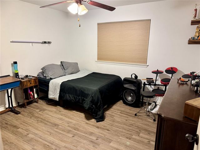 2106 Halcon St, Corpus Christi, TX 78414
