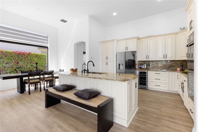 1479 SW 159th Ter, Pembroke Pines, FL 33027