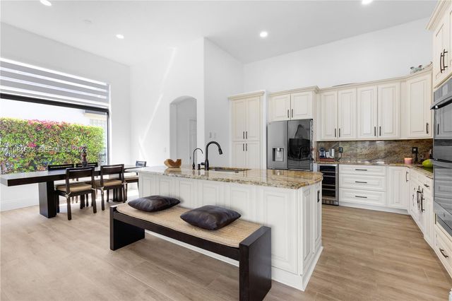 1479 SW 159th Ter, Pembroke Pines, FL 33027