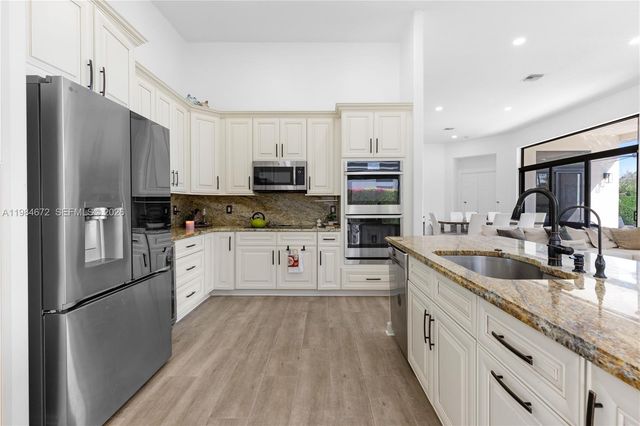 1479 SW 159th Ter, Pembroke Pines, FL 33027