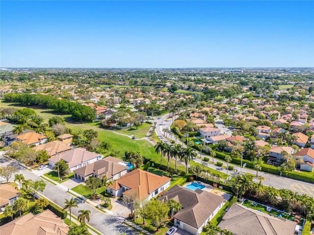 1479 SW 159th Ter, Pembroke Pines, FL 33027