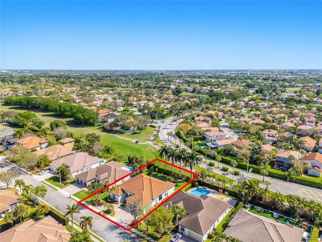 1479 SW 159th Ter, Pembroke Pines, FL 33027