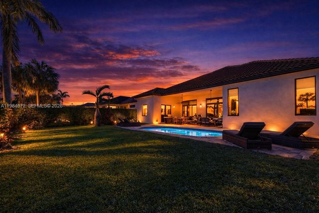 1479 SW 159th Ter, Pembroke Pines, FL 33027