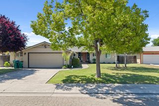 302 E El Campo Ave, Stockton, CA 95207