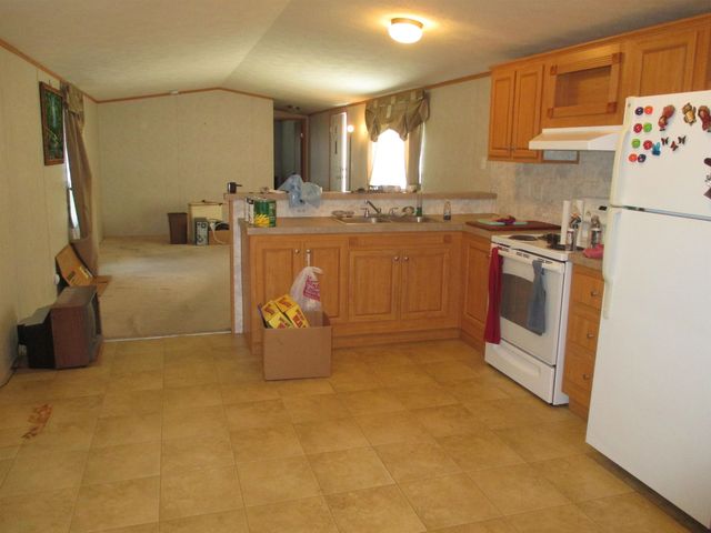 109 Colonial Village, Somersworth, NH 03878