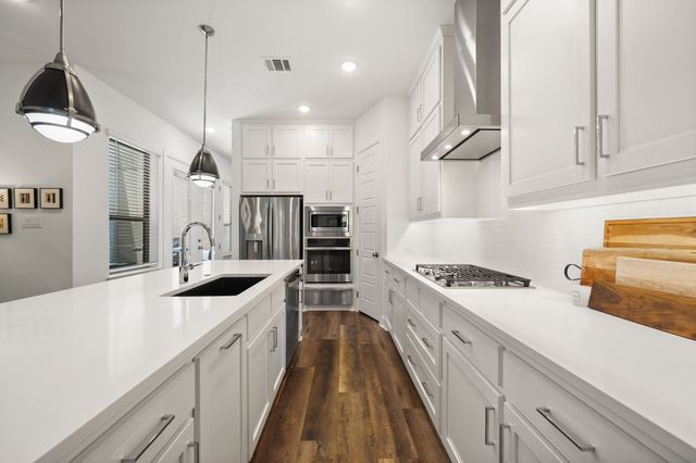 620 Aspen Valley Lane, Dallas, TX 75208