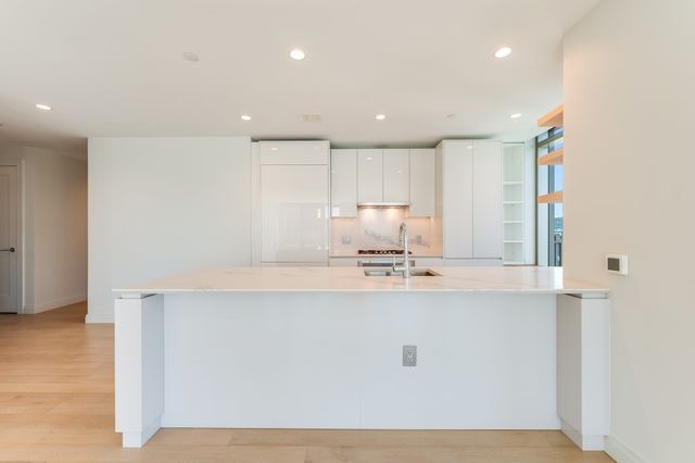 133 Seaport Blvd 12, Boston, MA 02210