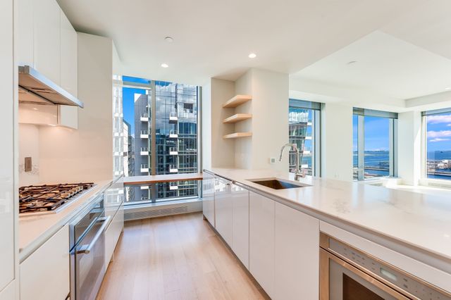 133 Seaport Blvd 12, Boston, MA 02210
