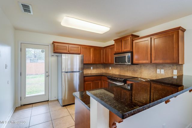 13637 Lawton Lane, Gulfport, MS 39503