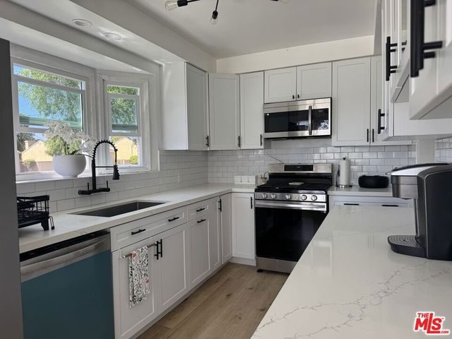 9157 Haas Avenue, Los Angeles, CA 90047