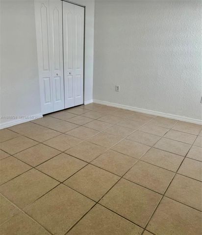 13785 SW 169th Ter, Miami, FL 33177