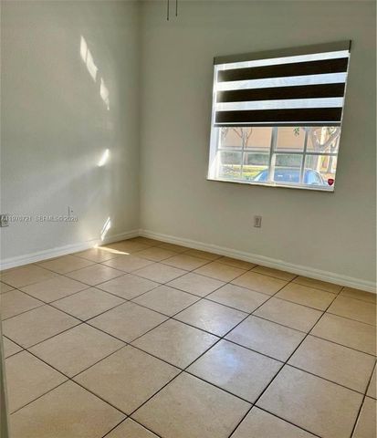 13785 SW 169th Ter, Miami, FL 33177