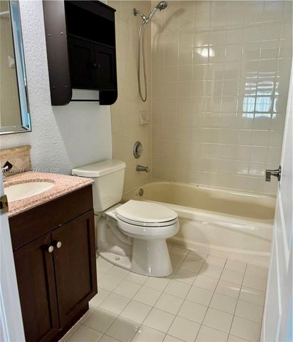 13785 SW 169th Ter, Miami, FL 33177