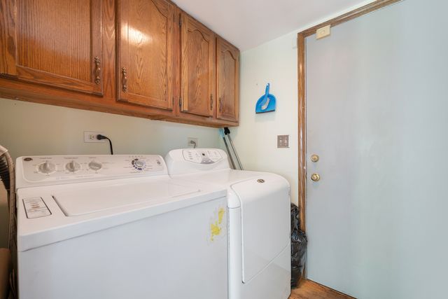 565 Rutgers Lane, Elk Grove Village, IL 60007