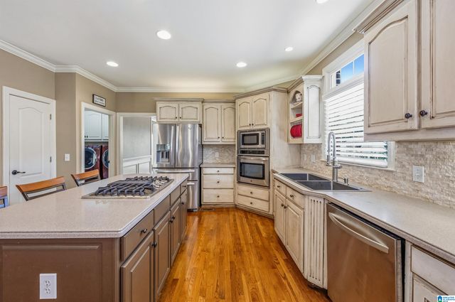 5162 LAKE CREST CIRCLE, Hoover, AL 35226