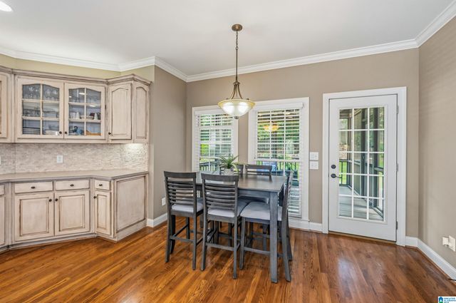 5162 LAKE CREST CIRCLE, Hoover, AL 35226