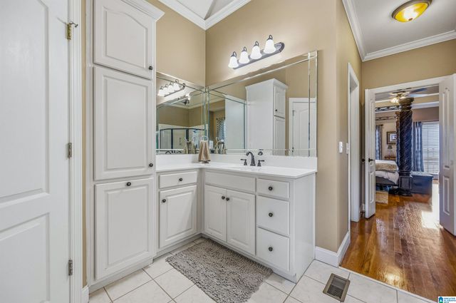 5162 LAKE CREST CIRCLE, Hoover, AL 35226