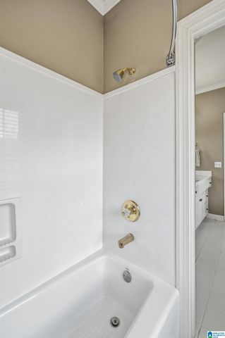 5162 LAKE CREST CIRCLE, Hoover, AL 35226