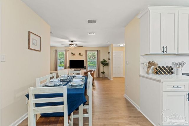 33 Milton Rd, Pensacola, FL 32507