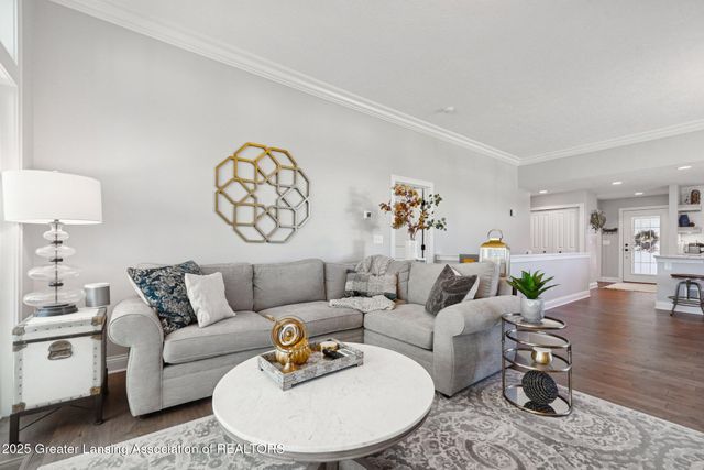 5342 E Hawk Hollow Drive, Bath, MI 48808