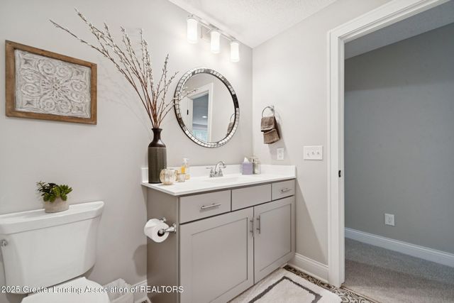 5342 E Hawk Hollow Drive, Bath, MI 48808