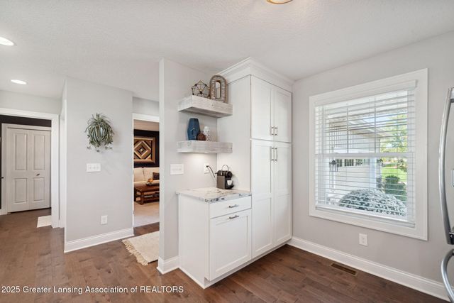 5342 E Hawk Hollow Drive, Bath, MI 48808