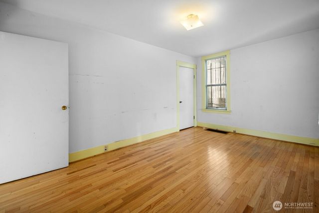 3226 S Edmunds Street, Seattle, WA 98118